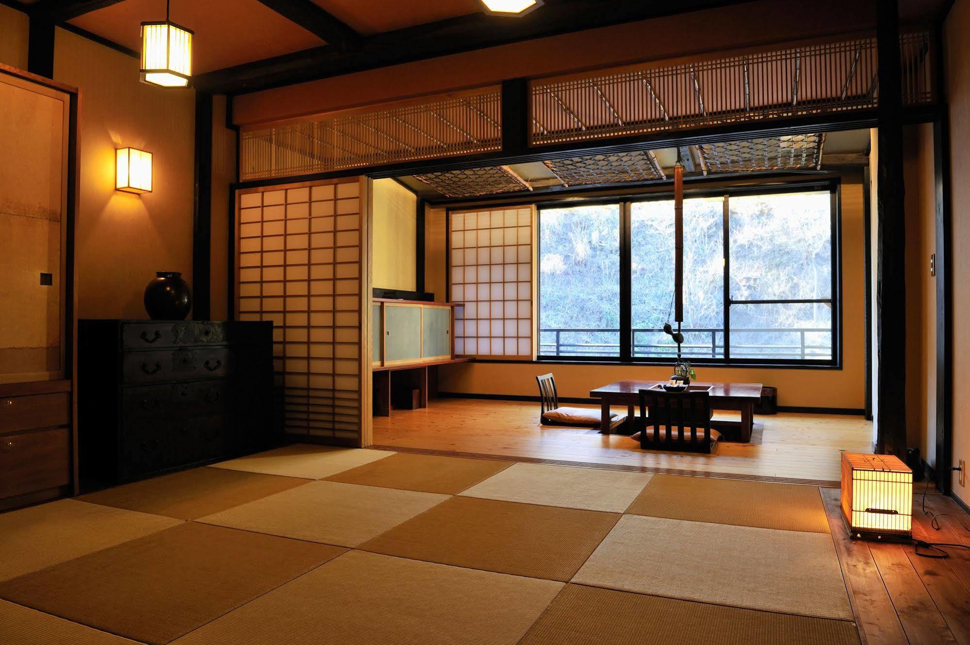 Hatago Higashiagatsuma Exterior photo